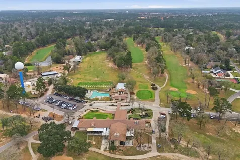 20 Moon Valley Court Conroe TX 77304