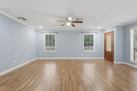 20 Moon Valley Court Conroe TX 77304