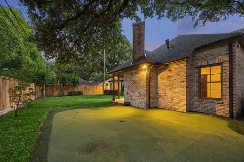 12103 Overcup Drive Houston TX 77024