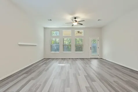 143 Scarlet Maple Court Conroe TX 77318