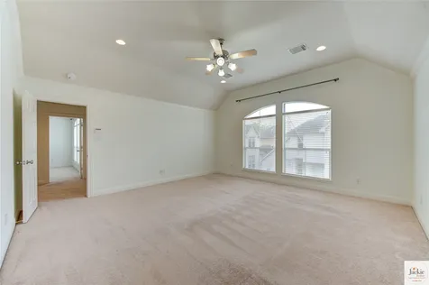 1322 Cohn Street Houston TX 77007