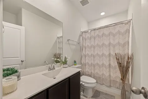 4519 Crescent Lake Circle Baytown TX 77521