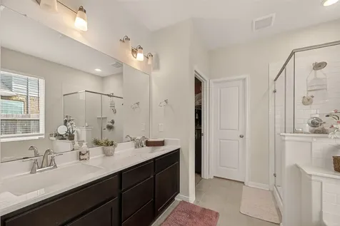 4519 Crescent Lake Circle Baytown TX 77521