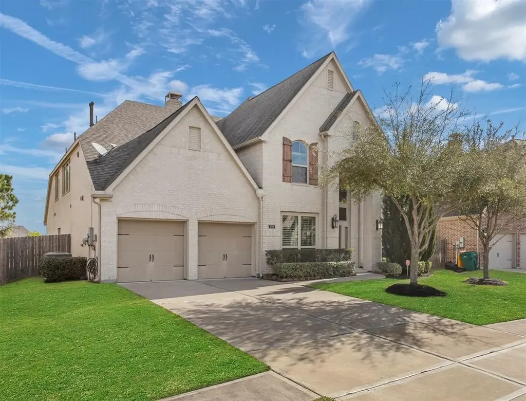 1995 Biscayne Lake Drive Pearland TX 77584