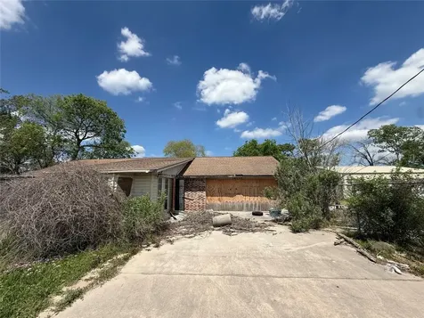 16127 Long Road Houston TX 77044