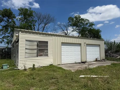 16127 Long Road Houston TX 77044