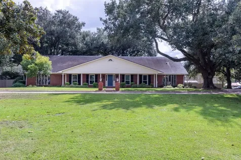 1426 Park Lane Wharton TX 77488