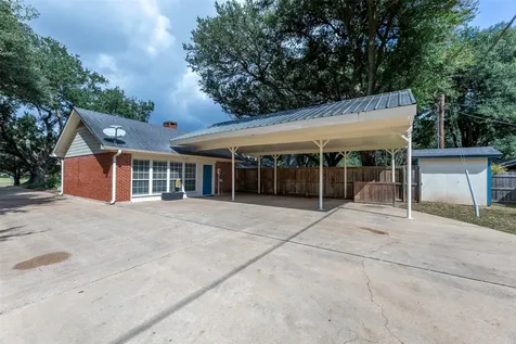 1426 Park Lane Wharton TX 77488