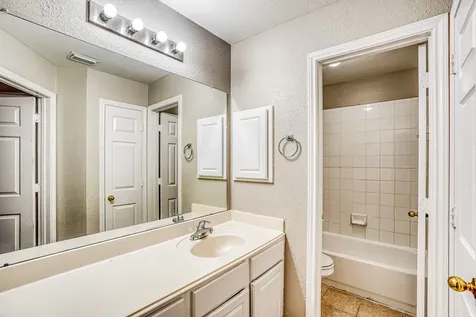 12831 Pheasant Lake Court Houston TX 77041