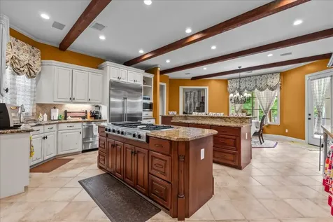 1252 Briar Creek Drive Friendswood TX 77546