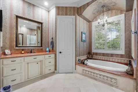 1252 Briar Creek Drive Friendswood TX 77546