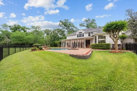 1252 Briar Creek Drive Friendswood TX 77546