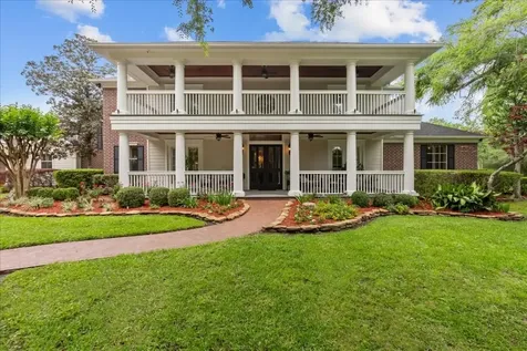 1252 Briar Creek Drive Friendswood TX 77546