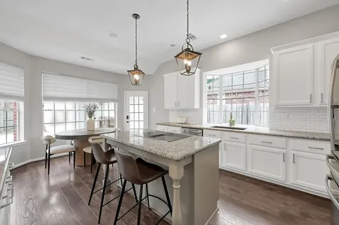 31 E Amberglow Circle The Woodlands TX 77381
