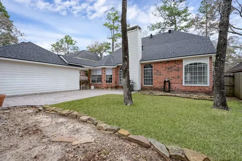 31 E Amberglow Circle The Woodlands TX 77381