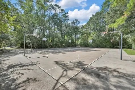 31 E Amberglow Circle The Woodlands TX 77381