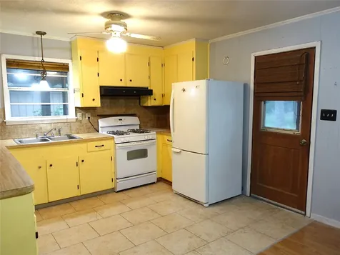 20 Hideaway Trail Coldspring TX 77331