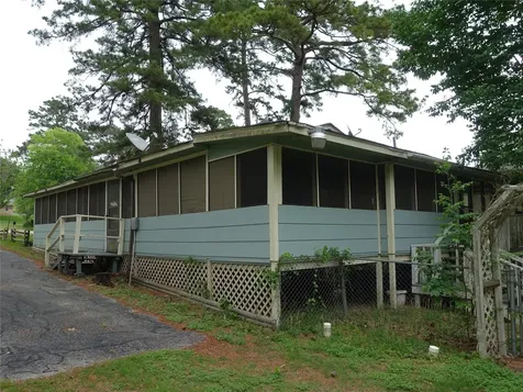 20 Hideaway Trail Coldspring TX 77331