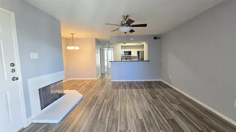 18617 Egret Bay Boulevard 504 Houston TX 77058