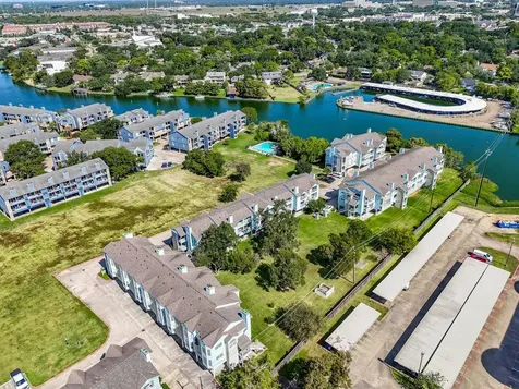 18617 Egret Bay Boulevard 504 Houston TX 77058