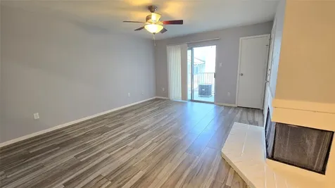 18617 Egret Bay Boulevard 504 Houston TX 77058