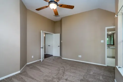 66 Lakeridge Court The Woodlands TX 77381