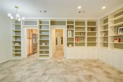 7449 Brompton Street 7449 Houston TX 77025