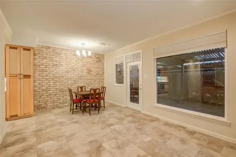 7449 Brompton Street 7449 Houston TX 77025