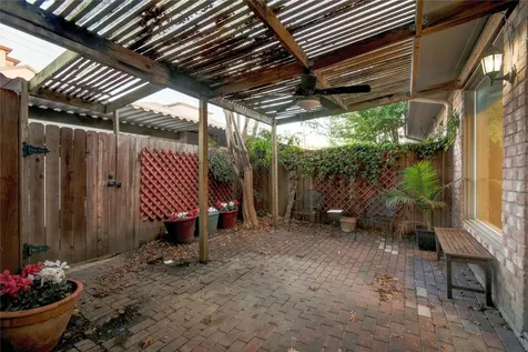 7449 Brompton Street 7449 Houston TX 77025