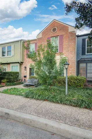 7449 Brompton Street 7449 Houston TX 77025