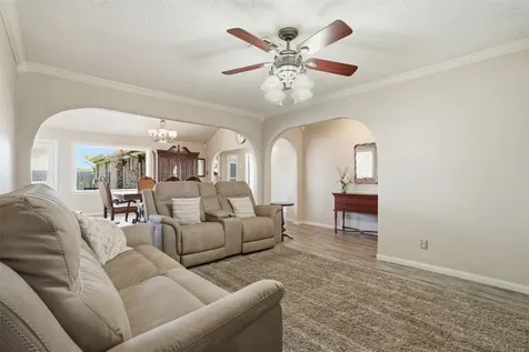 308 Moody Avenue League City TX 77573