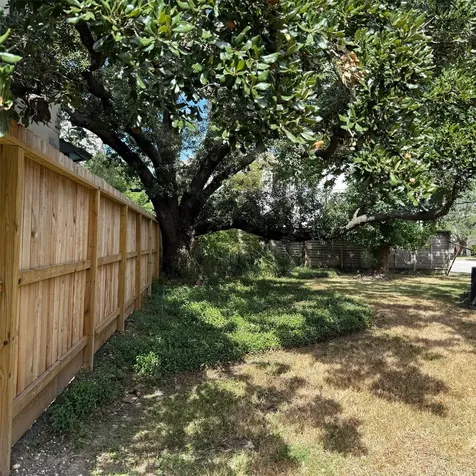 5100 Evergreen Street Bellaire TX 77401