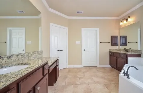 510 Mcallister Avenue Sugar Land TX 77479
