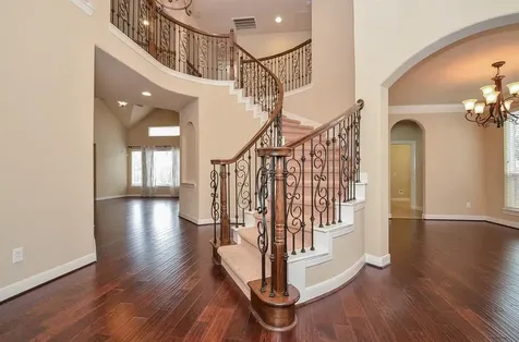 510 Mcallister Avenue Sugar Land TX 77479