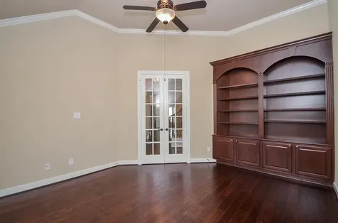 510 Mcallister Avenue Sugar Land TX 77479