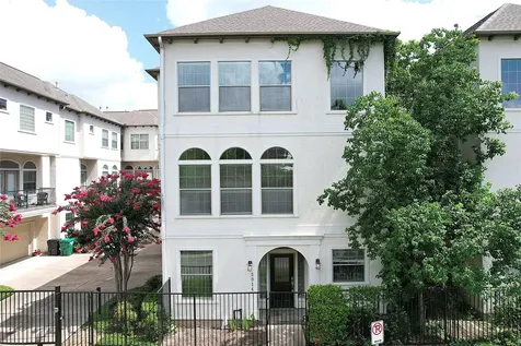 5914 Center Street Houston TX 77007