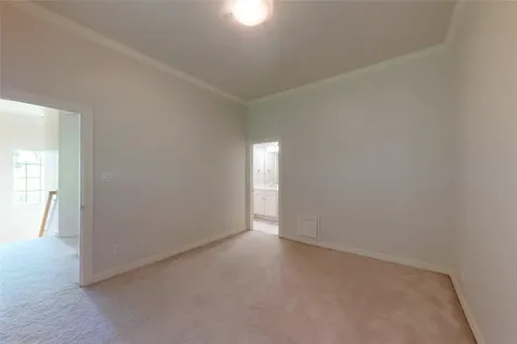 5914 Center Street Houston TX 77007