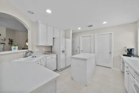 15834 Red Hill Trail Houston TX 77095