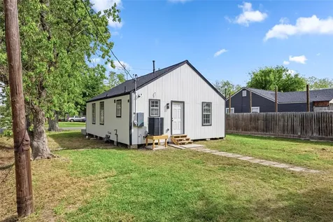 300 Hafer Street Baytown TX 77520