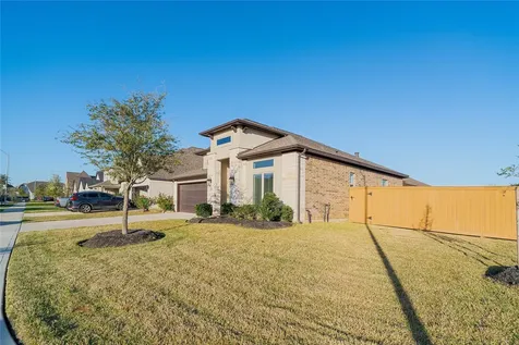 655 Malibu Pines Drive Katy TX 77493