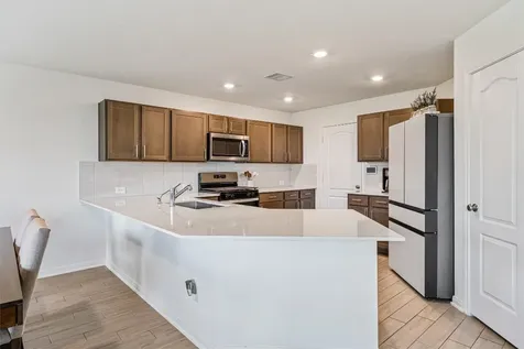 2873 Shimmer Edge Drive Katy TX 77493