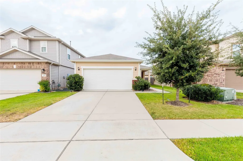 9814 Mills Orchard Drive Houston TX 77070