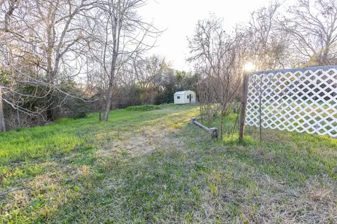 1425 15th Street Huntsville TX 77340