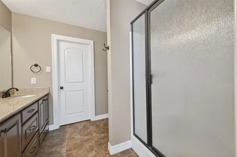 255 Mossy Meadow Drive West Columbia TX 77486