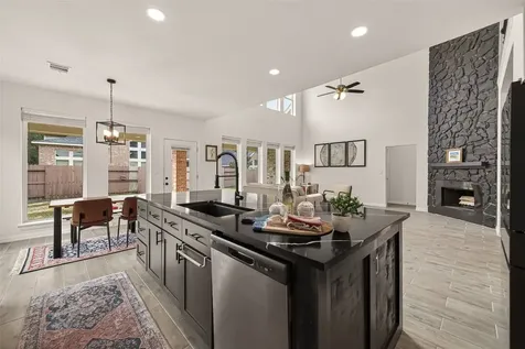 4423 Parkwater Cove Court SE Sugar Land TX 77479