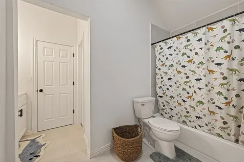 4423 Parkwater Cove Court SE Sugar Land TX 77479