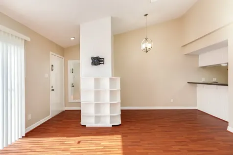 7140 N Holiday Drive Galveston TX 77550
