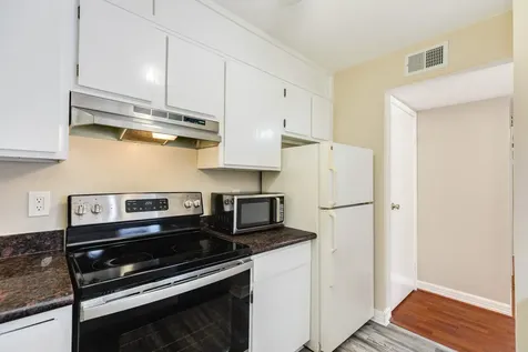 7140 N Holiday Drive Galveston TX 77550