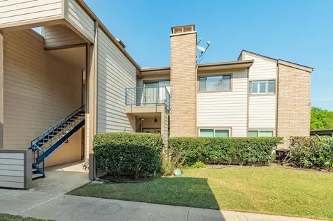 7140 N Holiday Drive Galveston TX 77550