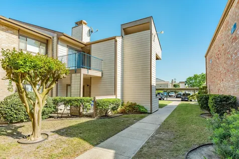 7140 N Holiday Drive Galveston TX 77550